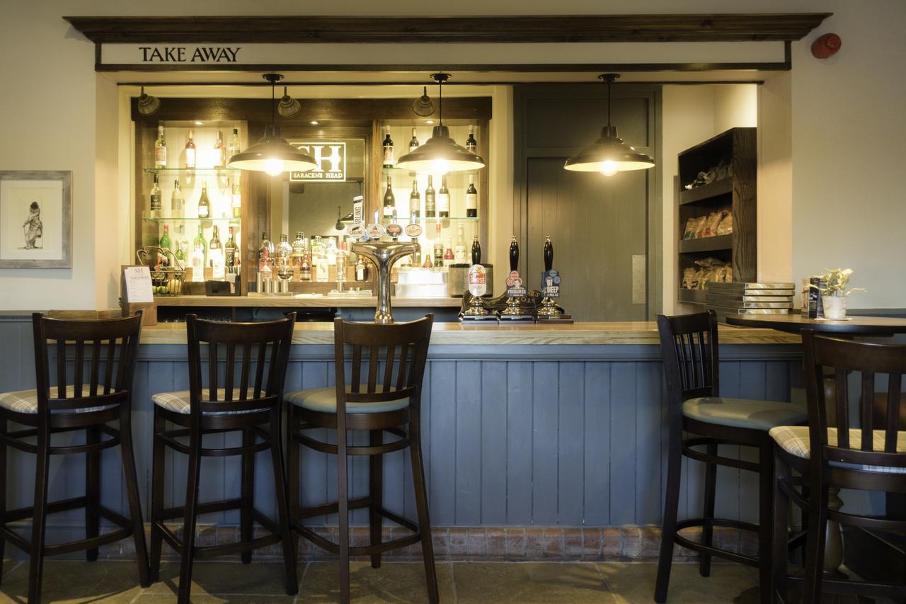 The Saracens Head Bed & Breakfast Стафорд Екстериор снимка